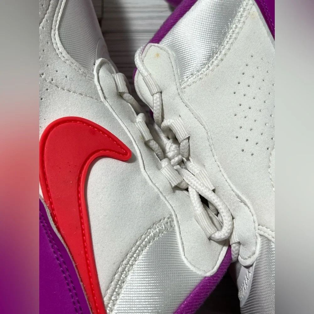 Nike Air Max Verona women’s sneaker shoe white crimson size‎ 12 CZ6156-100